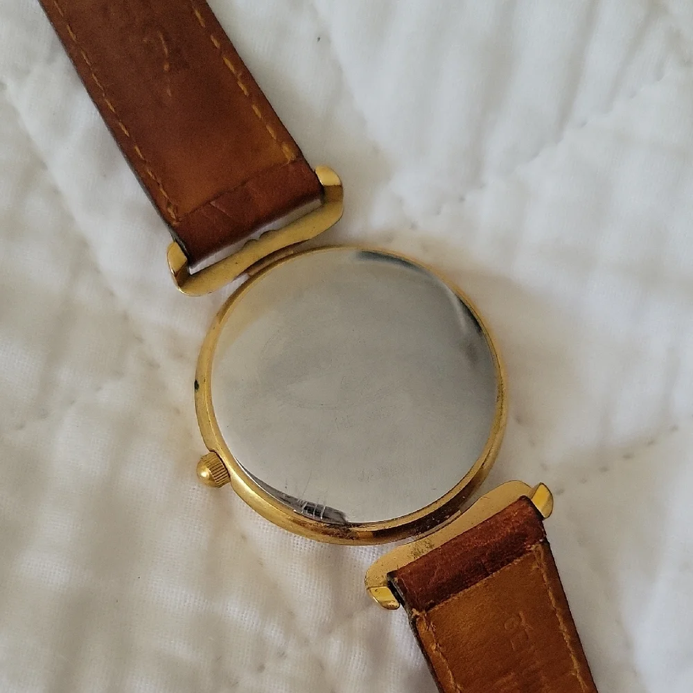 Brown Leather Strap Watch with Gold Accents - Picture 4 of 4